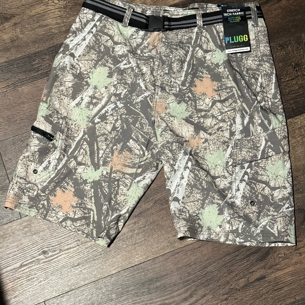 Plugg Camouflage Cargo Shorts size 34